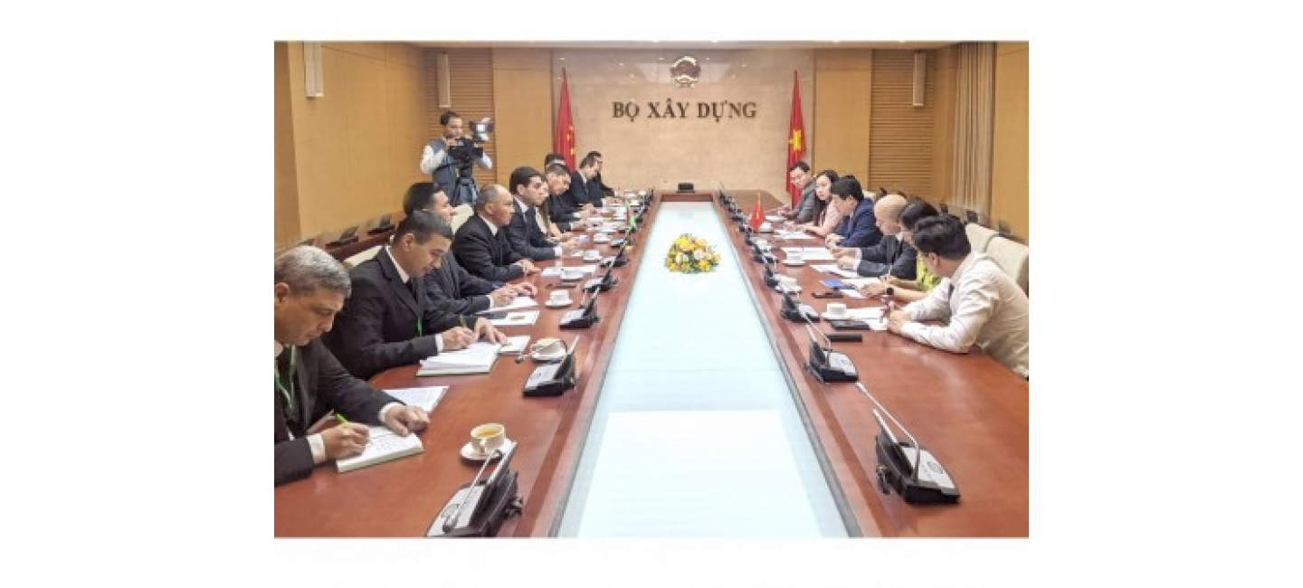Встречи туркменской делегации с руководителями экономического блока правительства Вьетнама